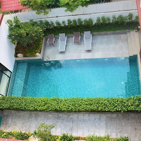De Ninth Boutique Hotel & Spa Phnom Penh Exteriör bild