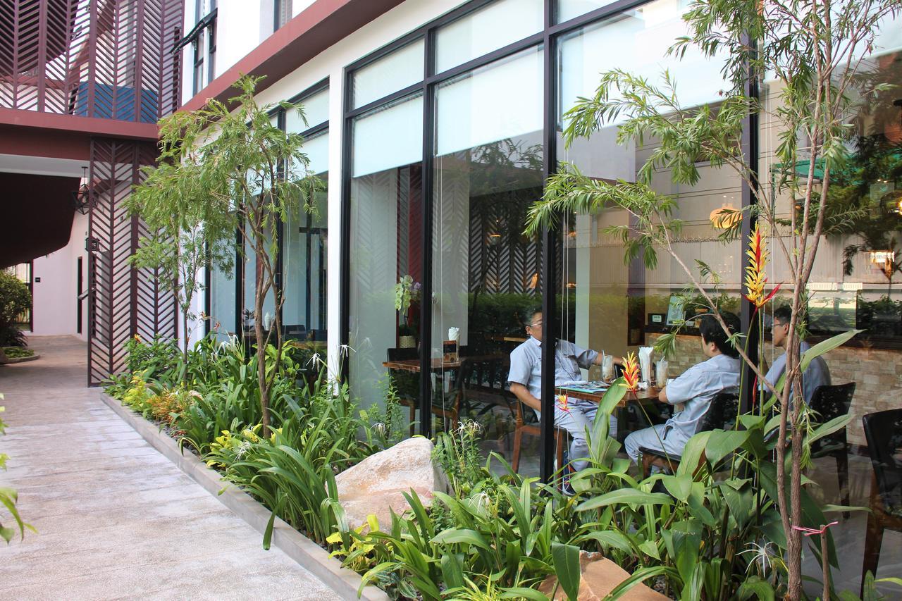 De Ninth Boutique Hotel & Spa Phnom Penh Exteriör bild