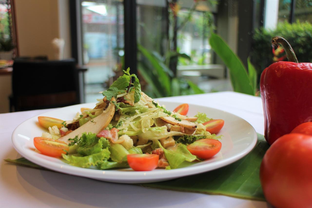 De Ninth Boutique Hotel & Spa Phnom Penh Exteriör bild